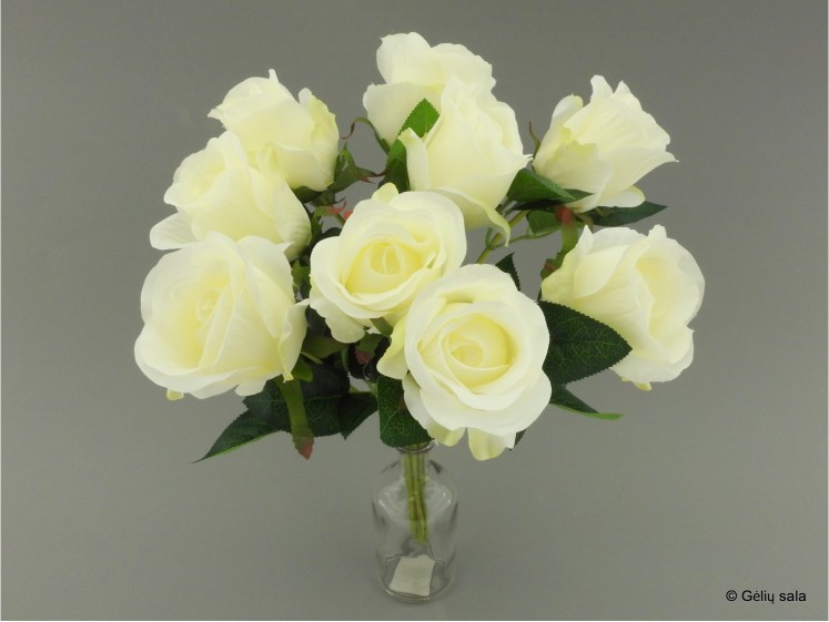 Artificial rose bouquet cream