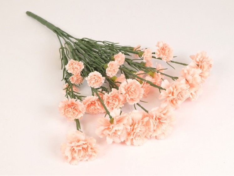 Dirbtinė Gvazdikų puokštė...