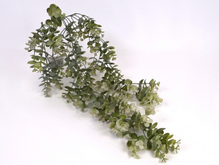 Dirbtinė svyranti žalumos šaka