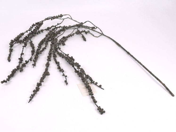 Dirbtinė svyranti žalumos šaka