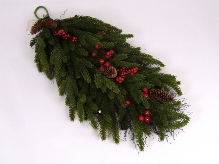 Kalėdinė šaka su uogomis...