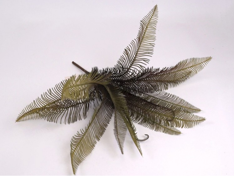 Dirbtinis žalumos krūmelis...