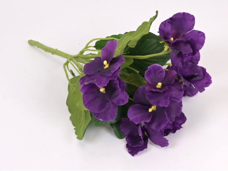 Dirbtinis našlaitės krūmelis