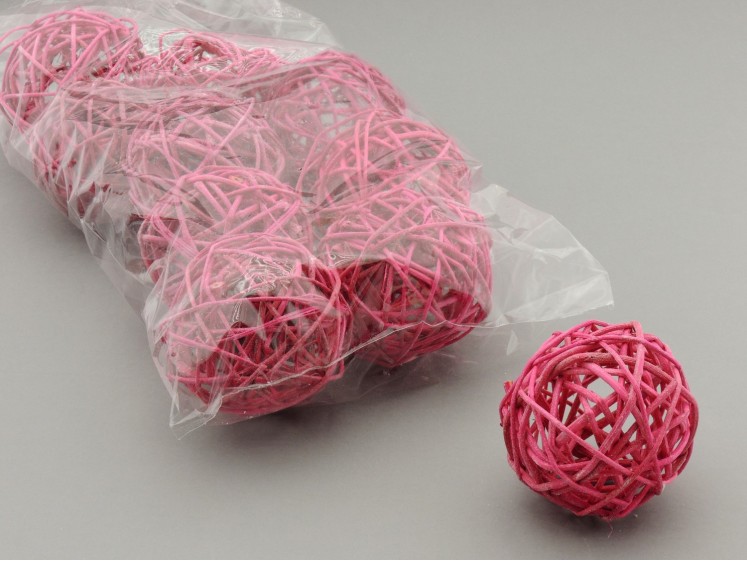 Lata ball 10cm Pink su...