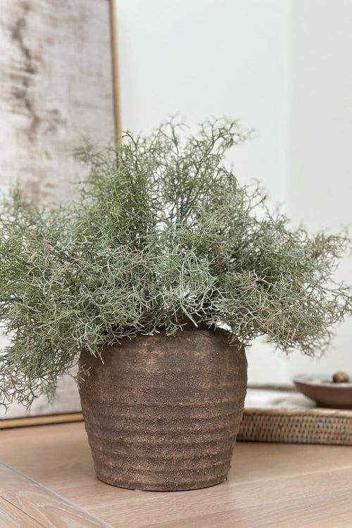 Artificial bushes
